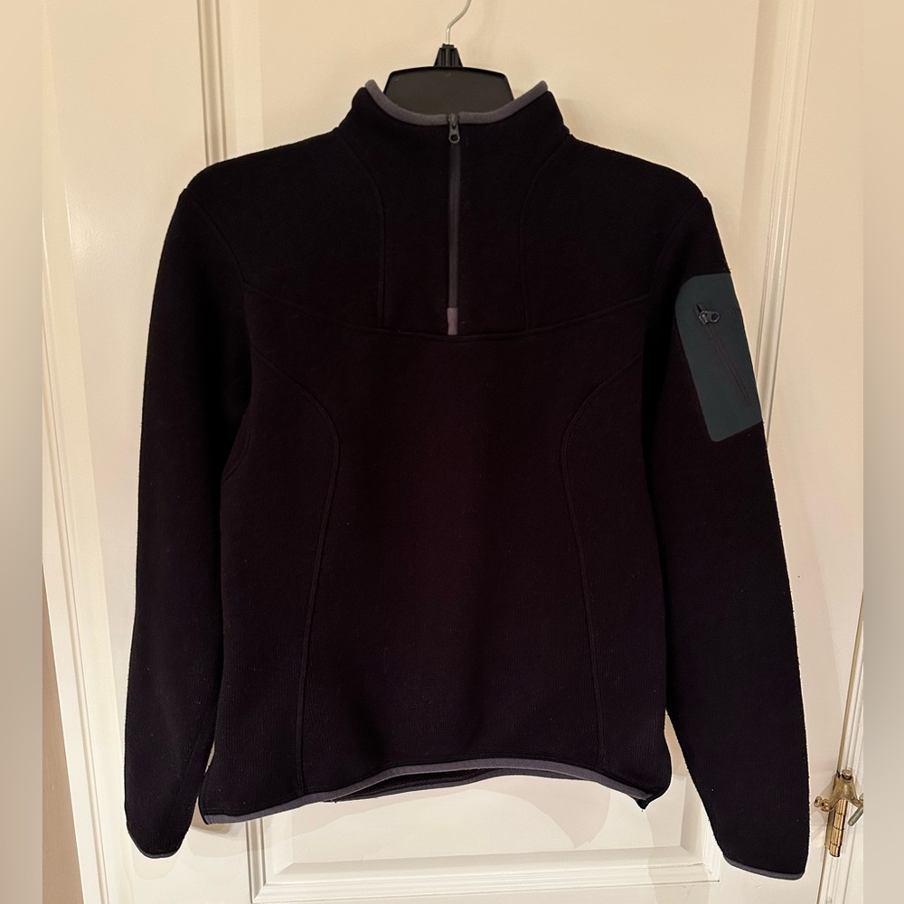 Arc'teryx Women's Black Pullover